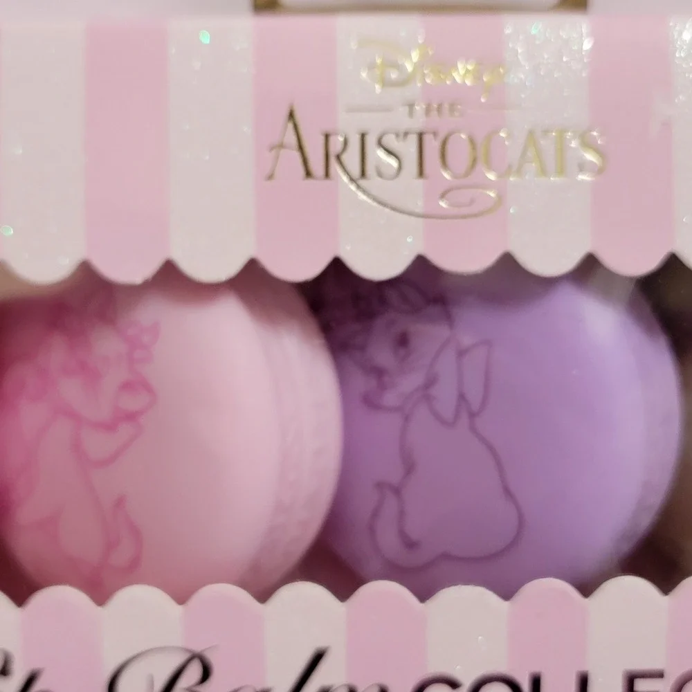 Disney The Aristocats Marie Duchness MACAROON Lip Balms 5 Set Scented NEW